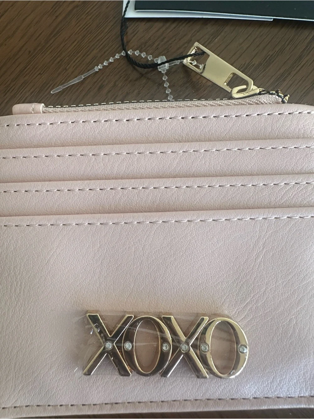 💕XOXO Blush Pink Card Holder – Cherry & XOXO Embossed Design 🍒